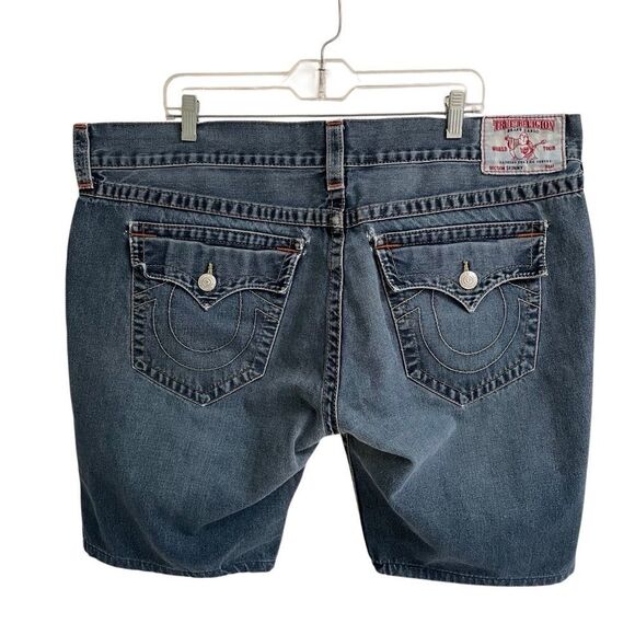 True Religion Skinny Old Multi Distressed Denim Jean Shorts Size 42 - Picture 2 of 7